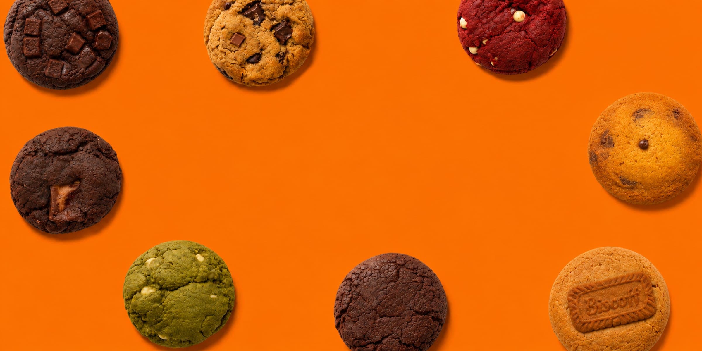 Freshly baked cookies from a dough cookie in Bangalore
